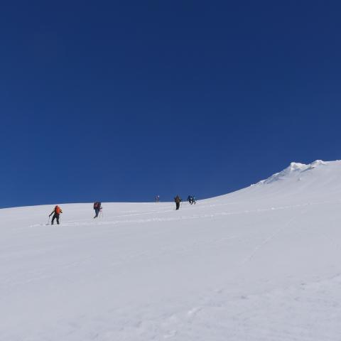 Skitouren auf den Giilavarri,  Lyngen Alpen, Olderdalen
